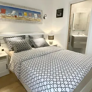 Modern Flat Lamartine Nice