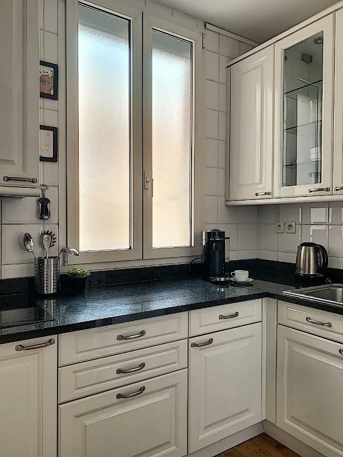 Great Apartment For Confinement Escape - Nice Centre Victor Hugo 0*,  France