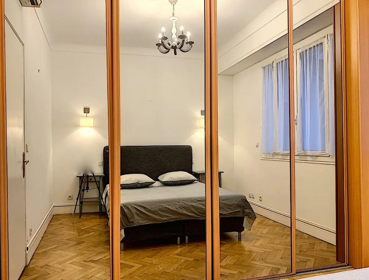 Great Apartment For Confinement Escape - Nice Centre Victor Hugo France