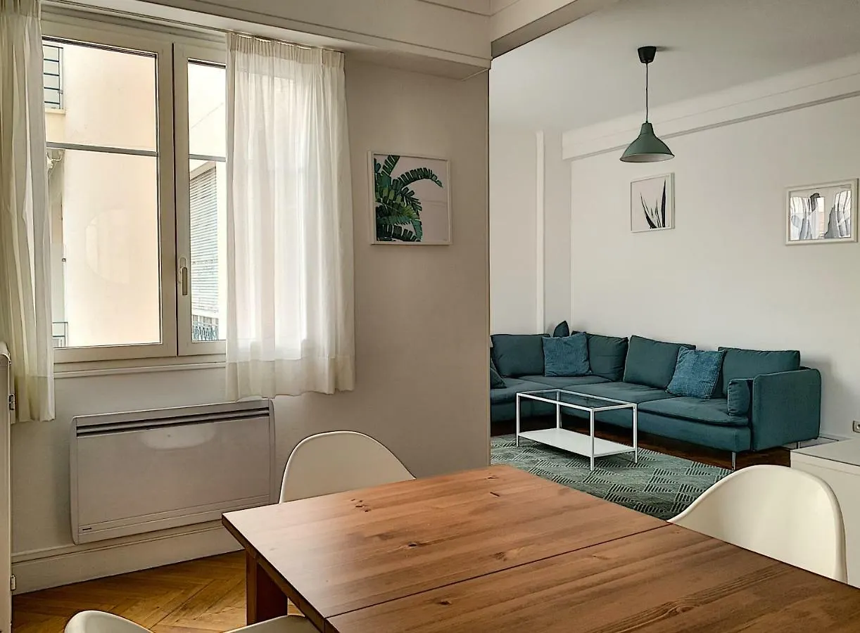 Great Apartment For Confinement Escape - Nice Centre Victor Hugo France