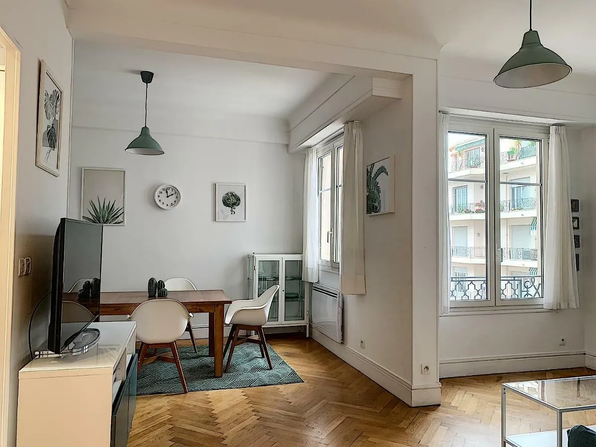 Great Apartment For Confinement Escape - Nice Centre Victor Hugo